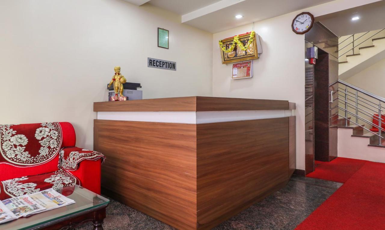 Hotel Treebo Trip Kapil Royalista Ludhiana Exterior foto